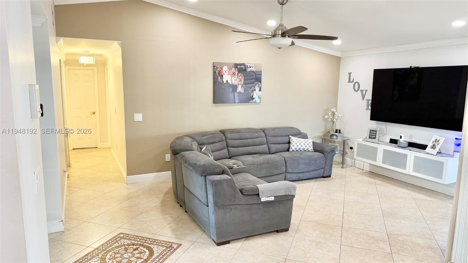 MEADOW WOOD MANOR SEC 9 - Residential