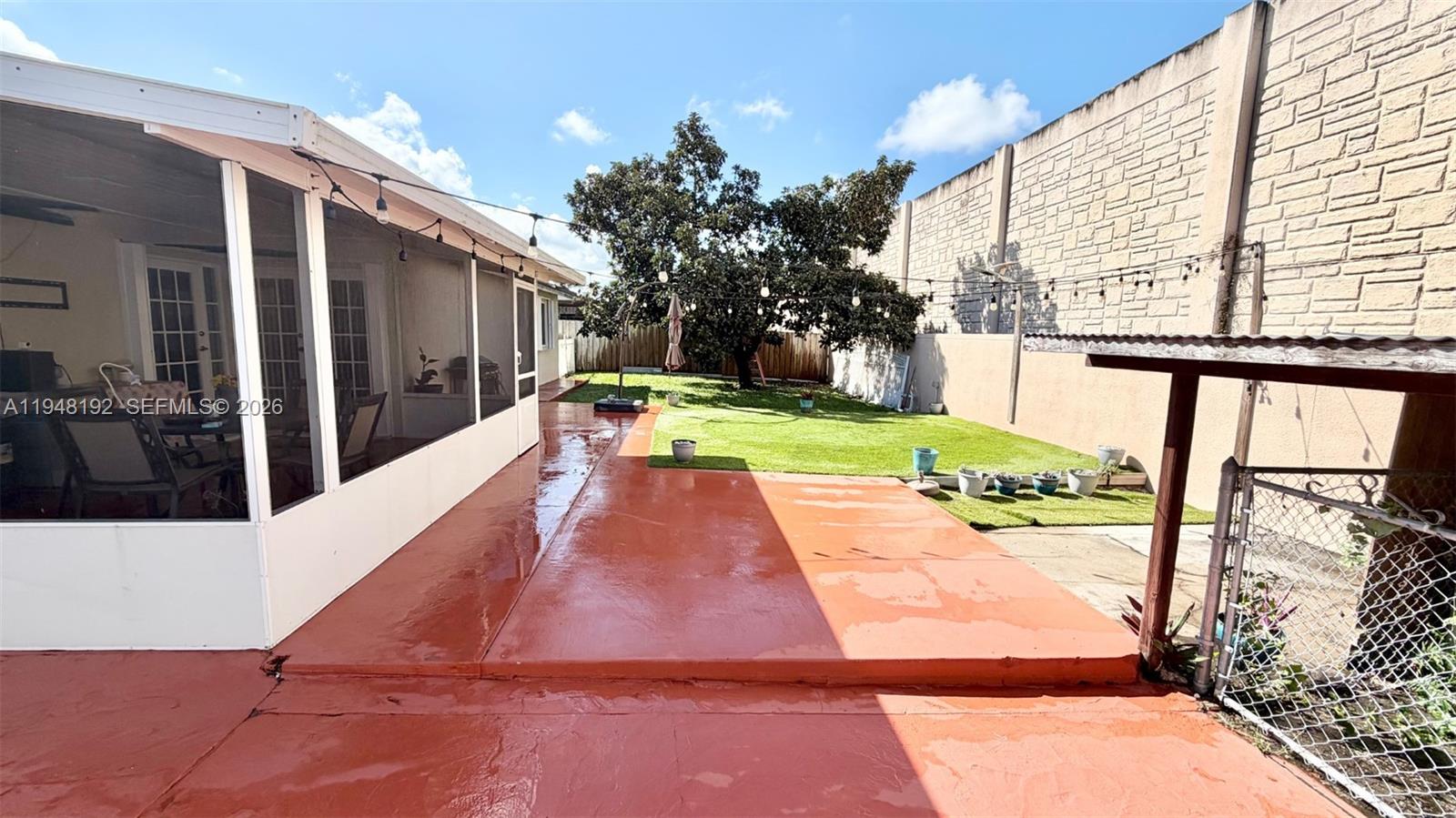 MEADOW WOOD MANOR SEC 9 - Residential