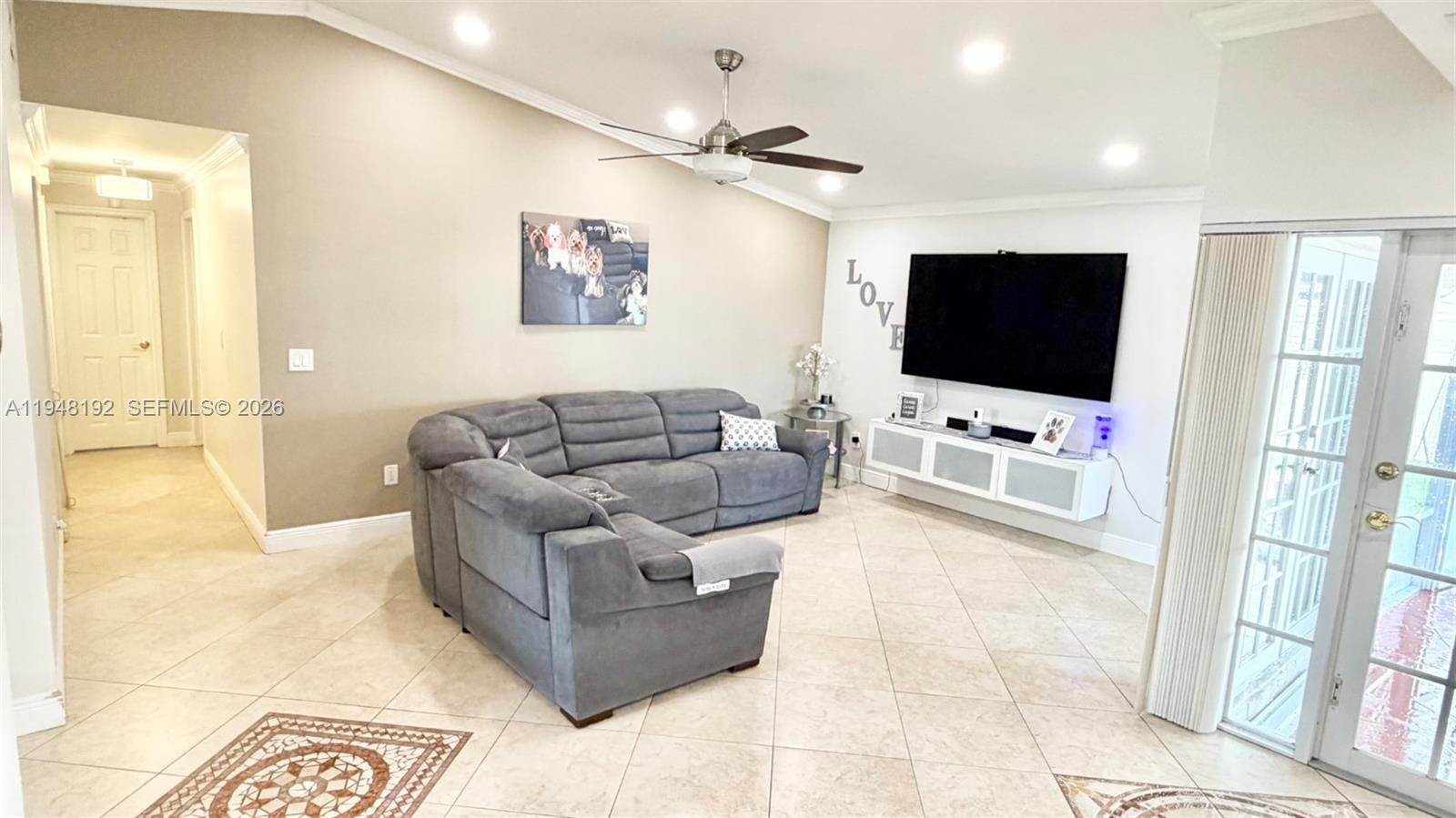 MEADOW WOOD MANOR SEC 9 - Residential