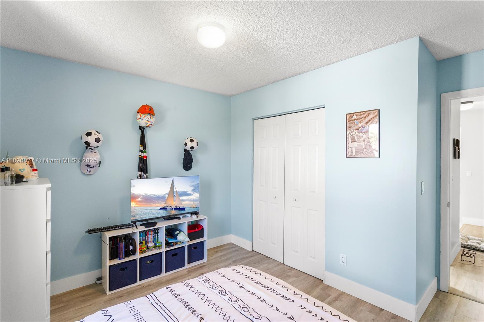 CHAPEL TRAIL REPLAT - Residential Lease