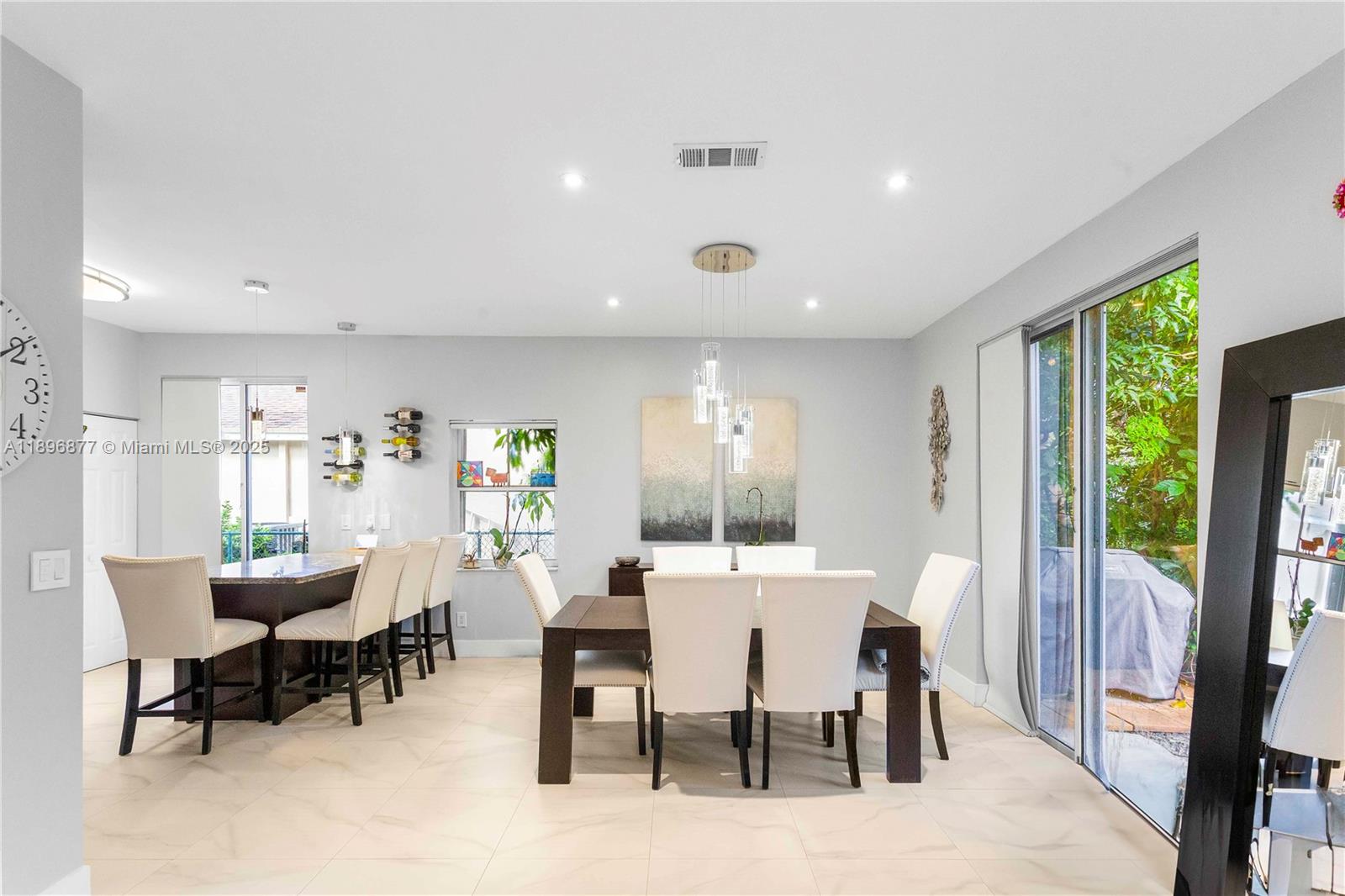 CHAPEL TRAIL REPLAT - Residential Lease