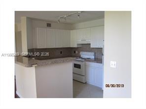 Yacht Club - Residential Lease