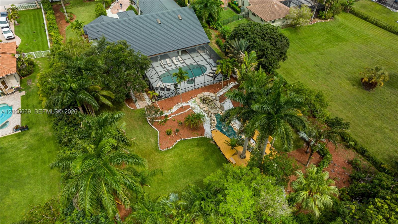 CHAMBERS LAND CO SUB NE1/ - Residential