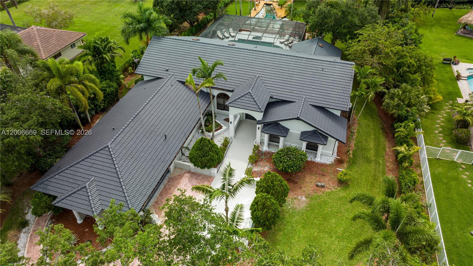 CHAMBERS LAND CO SUB NE1/ - Residential