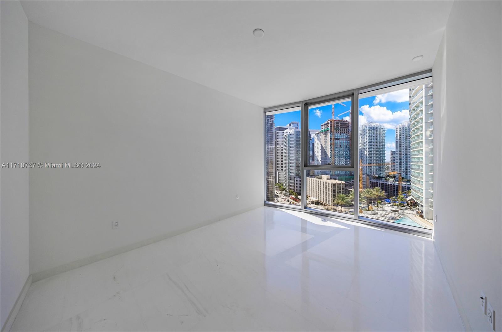 Aston Martin Residences - Residential