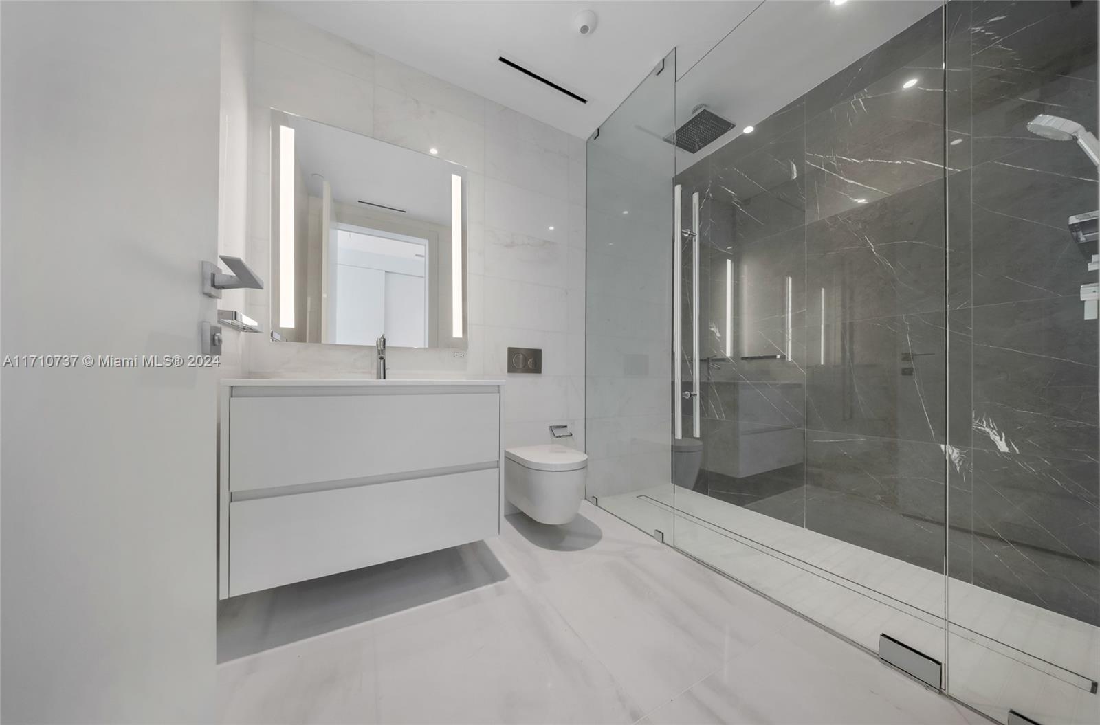 Aston Martin Residences - Residential