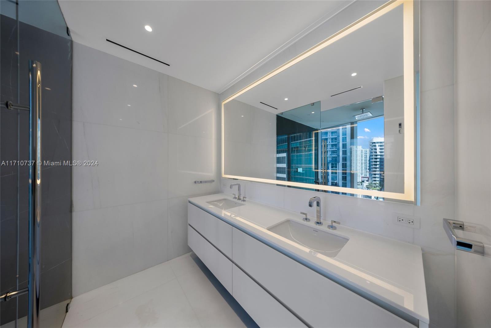 Aston Martin Residences - Residential
