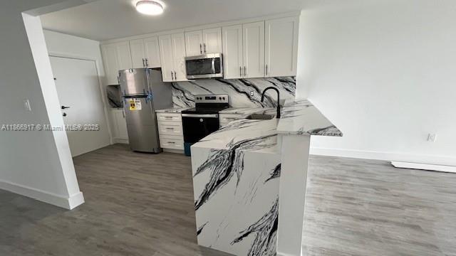 JADE WINDS GROUP - - Residential