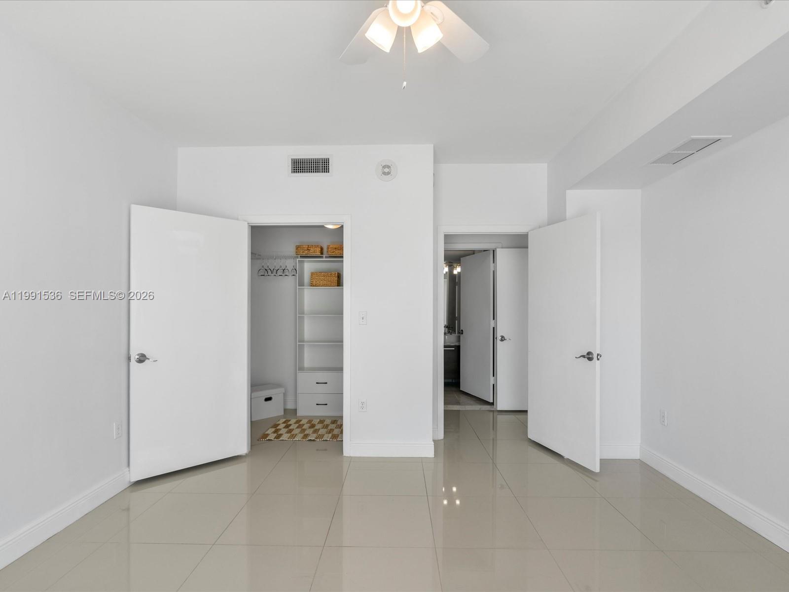 VIZCAYNE NORTH CONDO - Residential