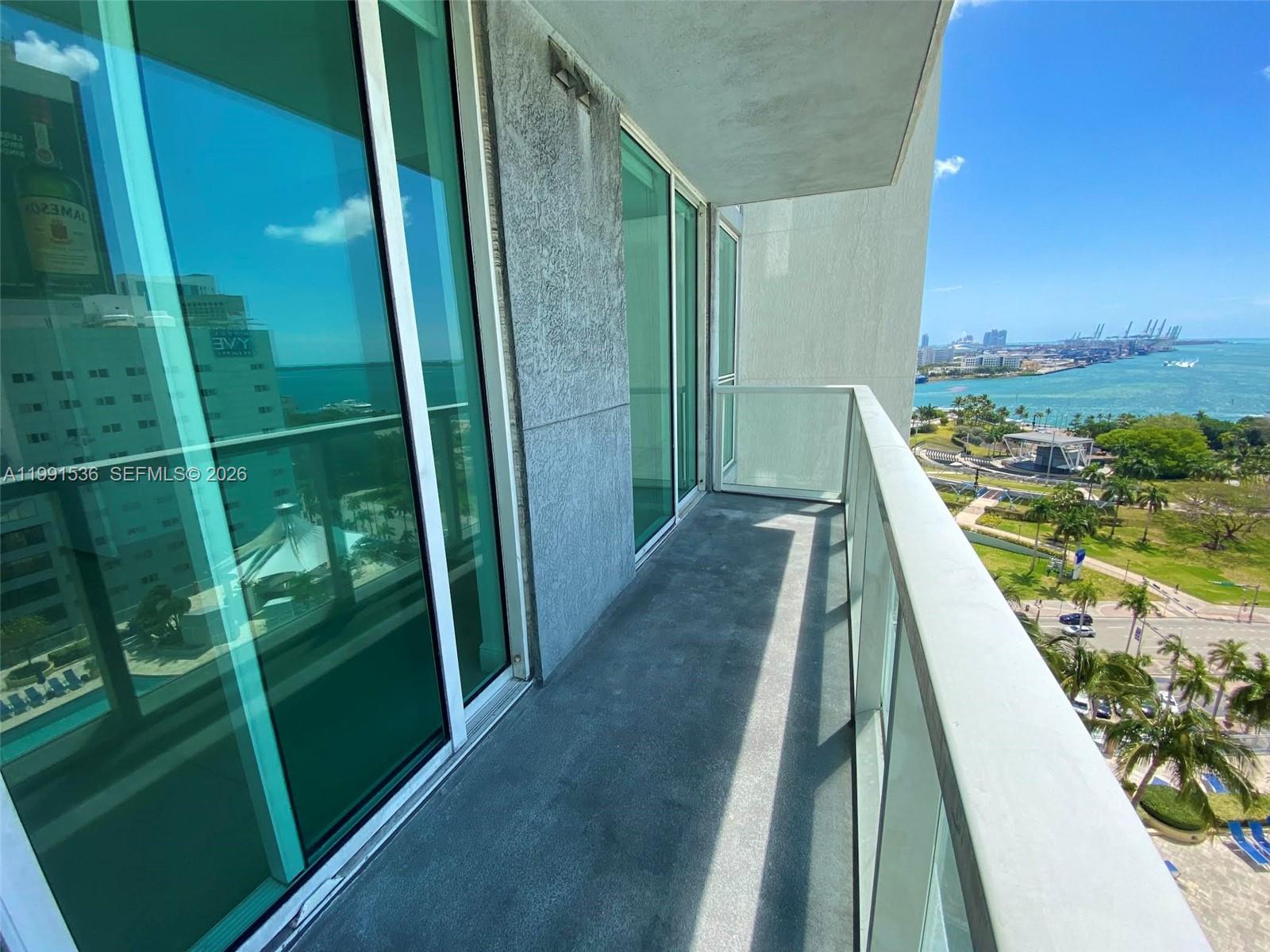 VIZCAYNE NORTH CONDO - Residential