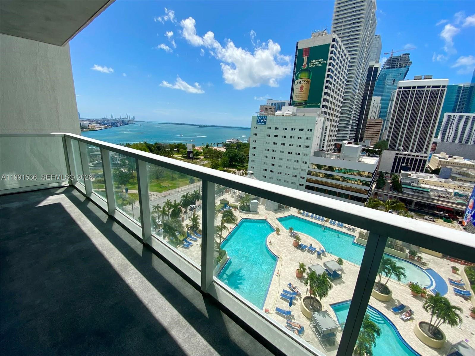 VIZCAYNE NORTH CONDO - Residential