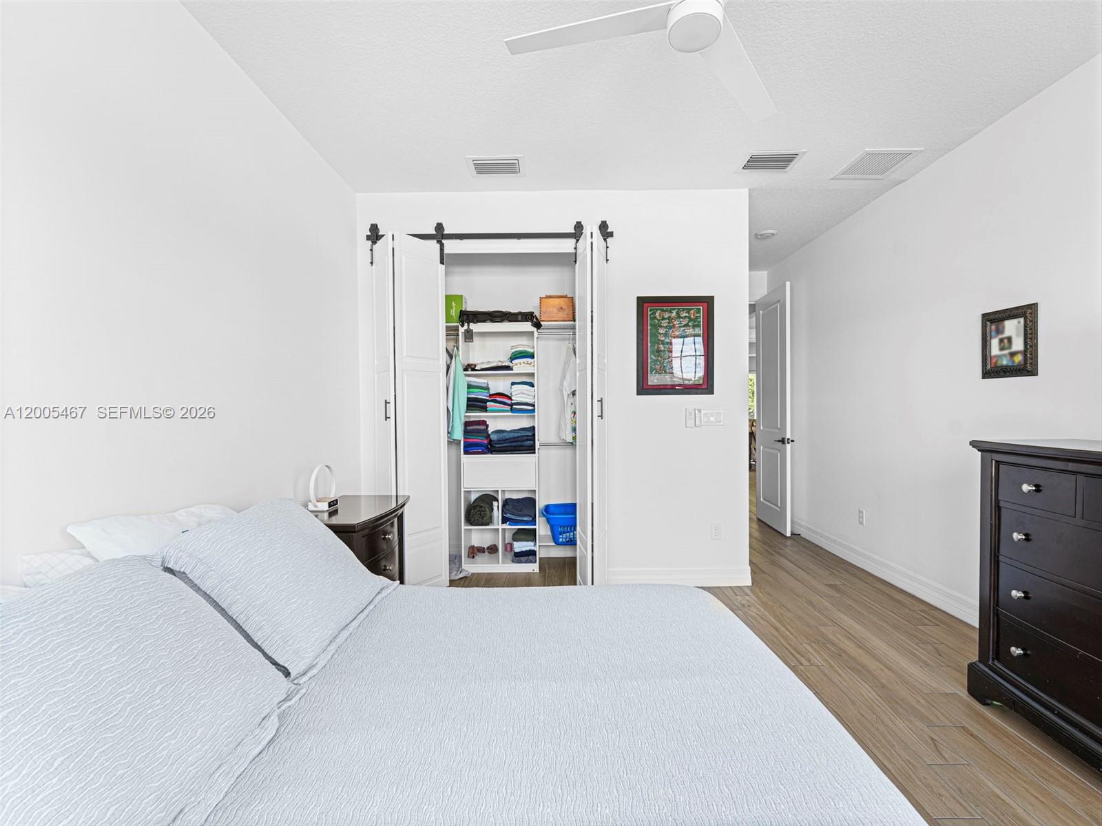 OAK TREE PROPERTY REDEVEL - Residential