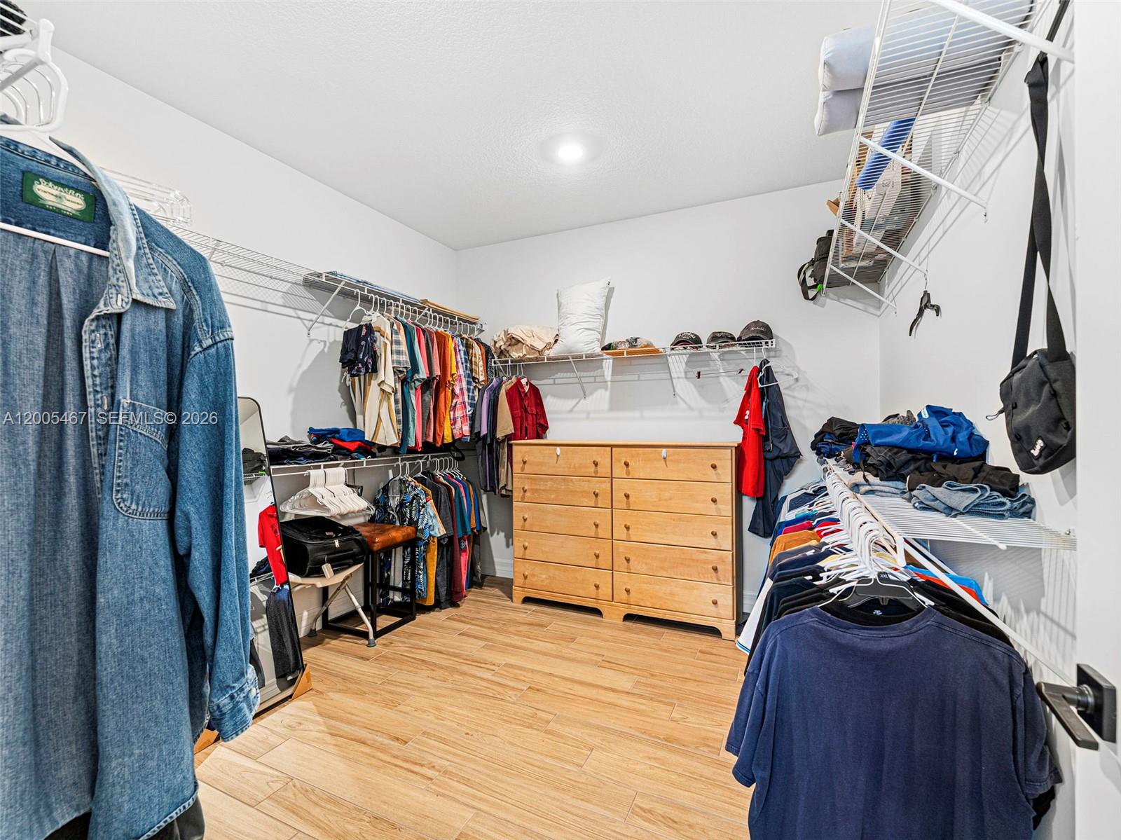 OAK TREE PROPERTY REDEVEL - Residential