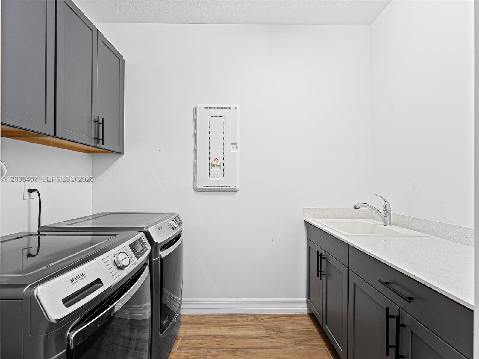 OAK TREE PROPERTY REDEVEL - Residential