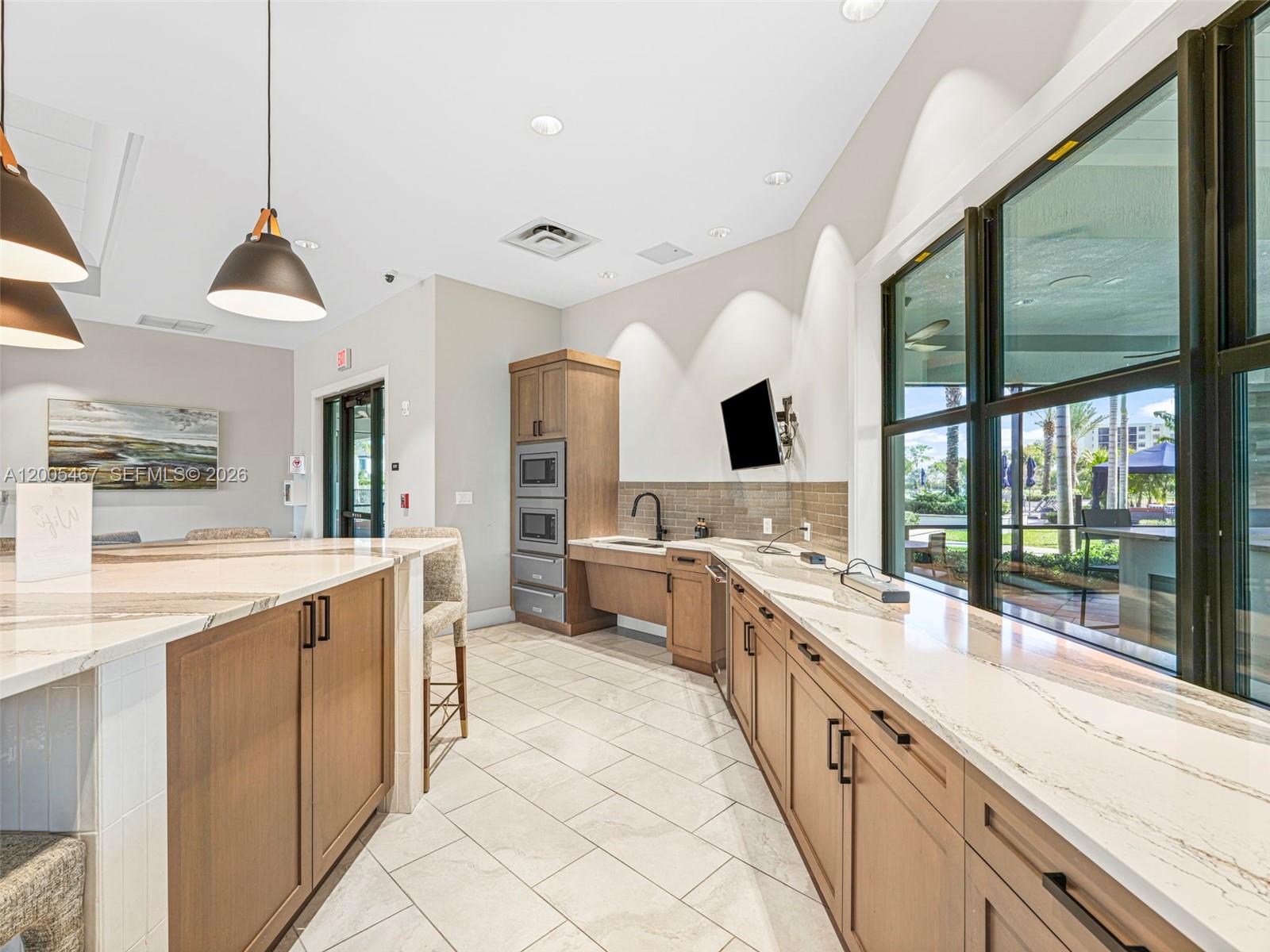 OAK TREE PROPERTY REDEVEL - Residential