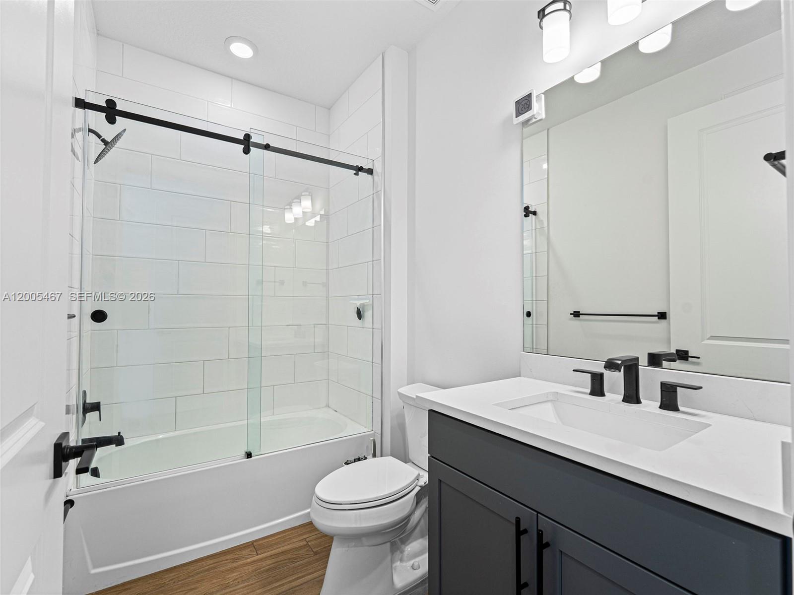 OAK TREE PROPERTY REDEVEL - Residential