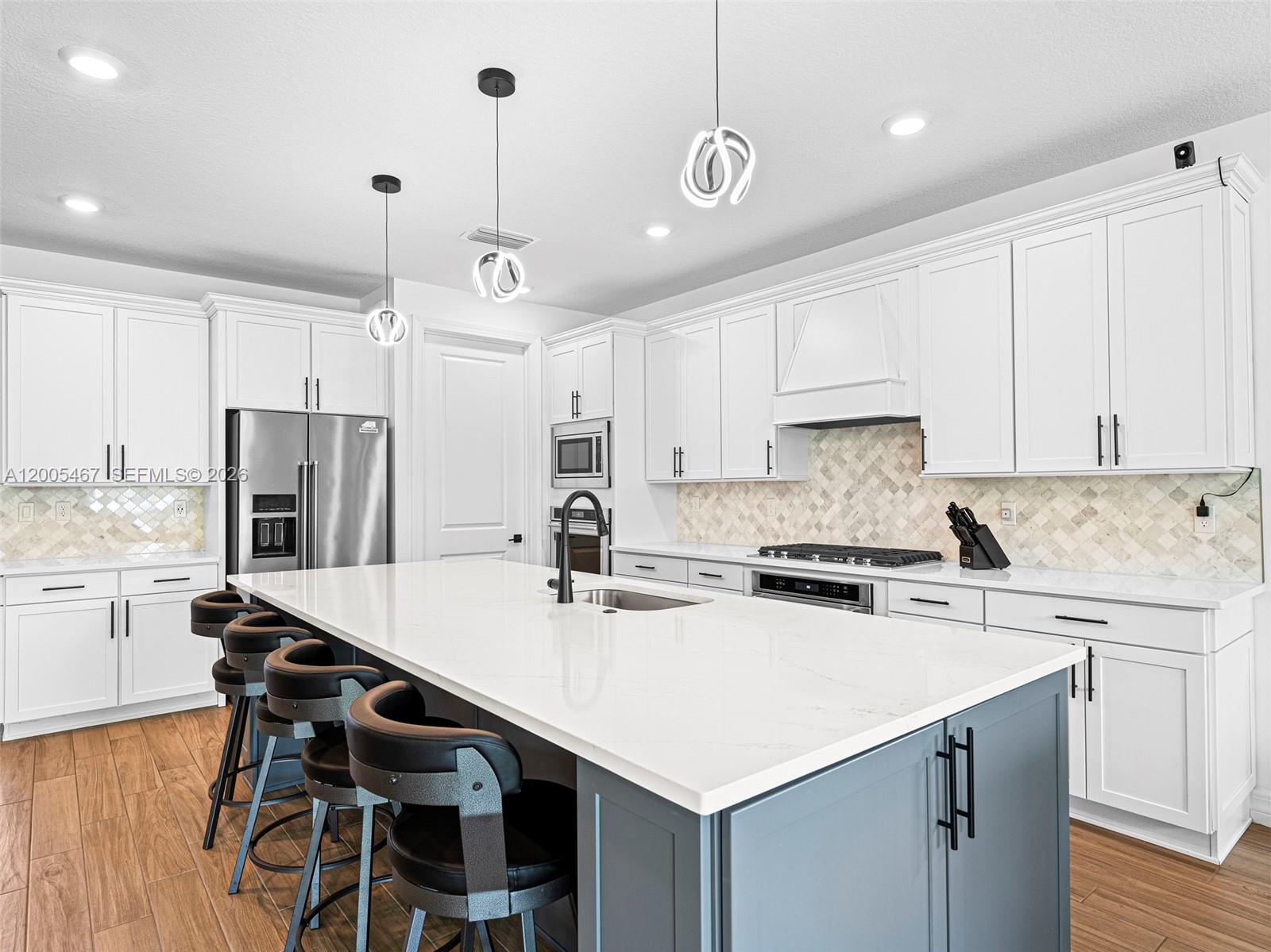 OAK TREE PROPERTY REDEVEL - Residential