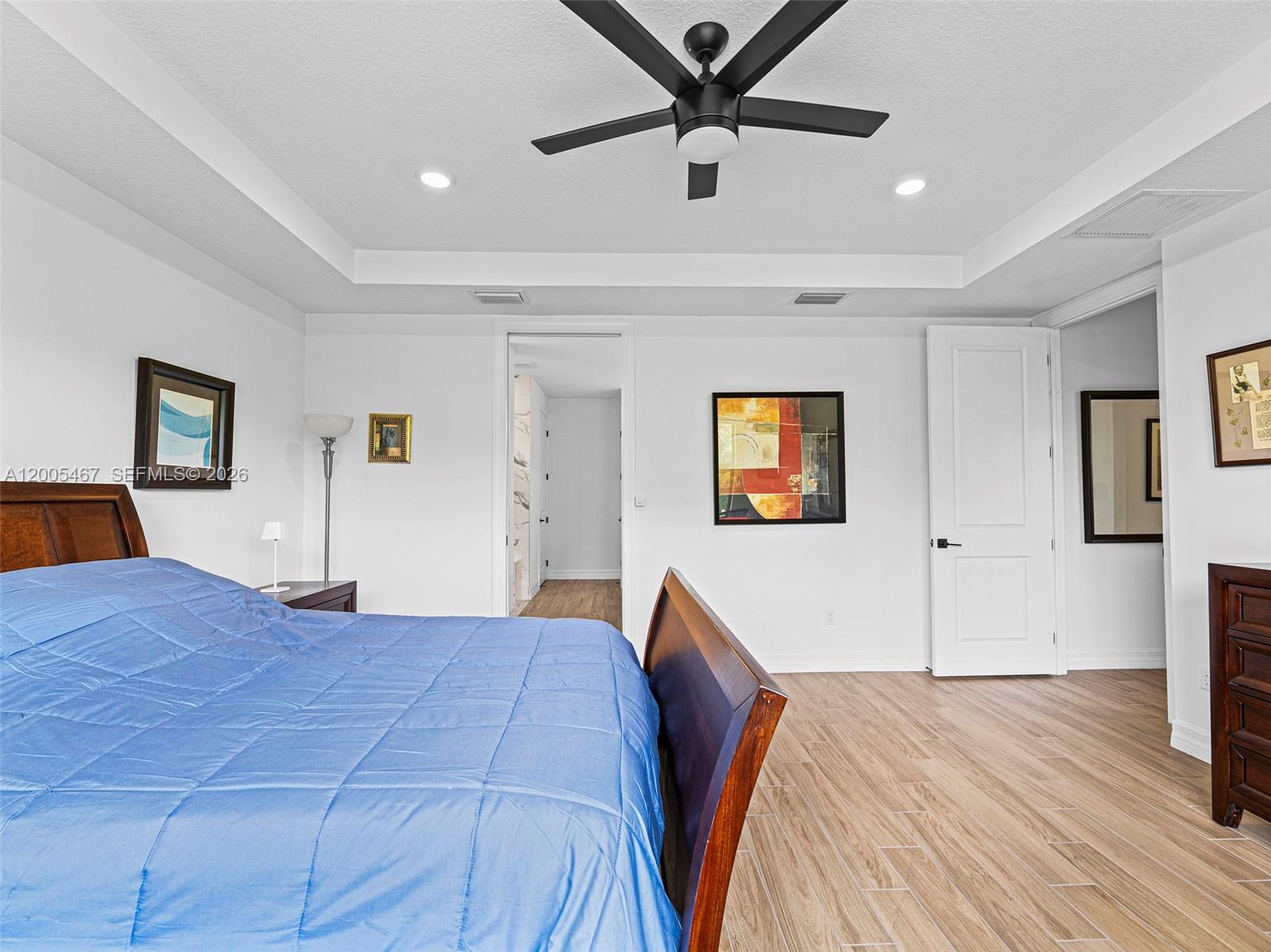 OAK TREE PROPERTY REDEVEL - Residential