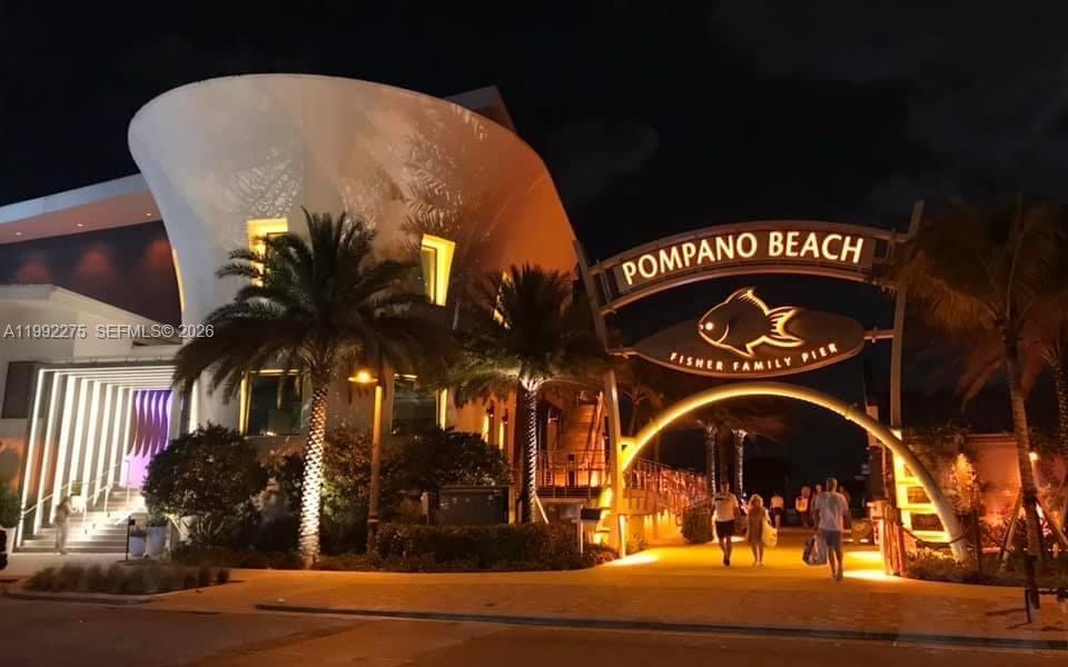 LADO DEL RIO CONDO - Residential