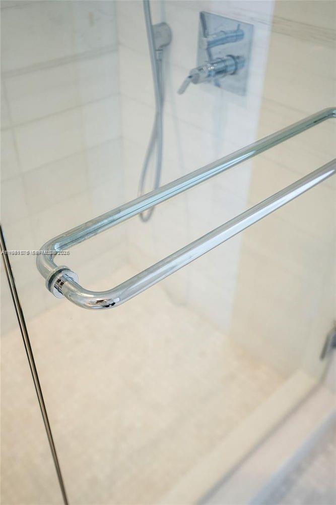 ESCOTTONIA PARK - Residential Lease