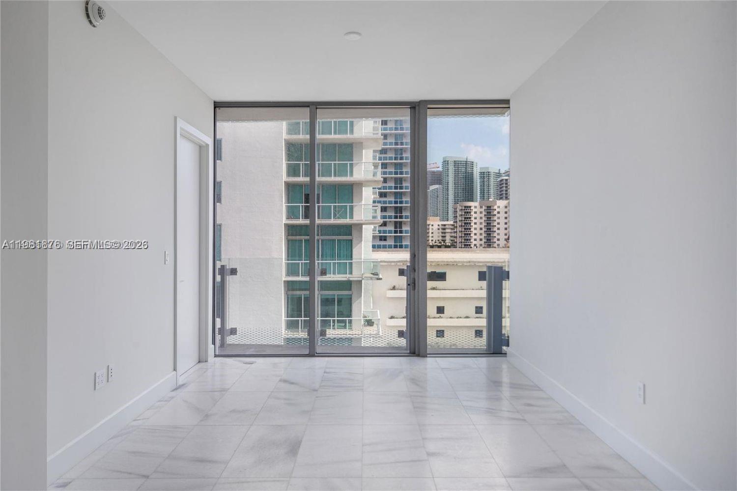 ESCOTTONIA PARK - Residential Lease