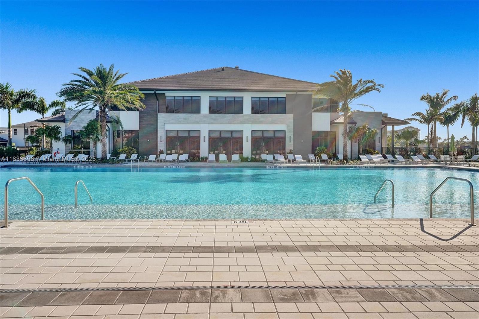 8265 NW 41st St C-406