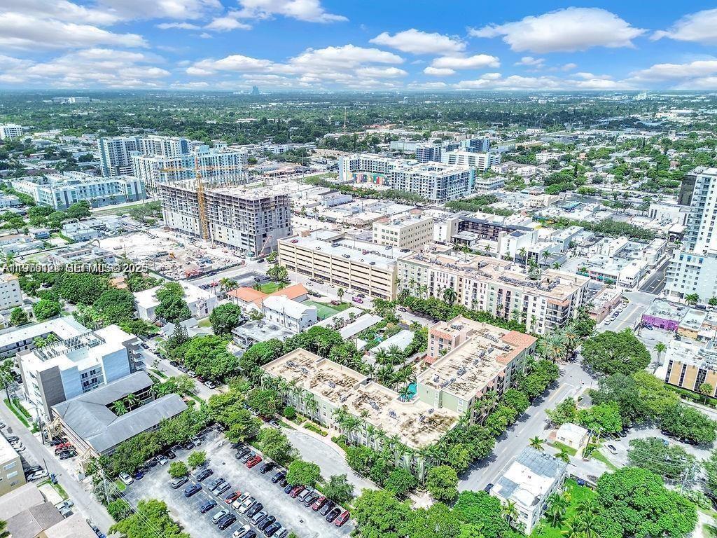 JEFFERSON CONDO OF HOLLYW - Residential