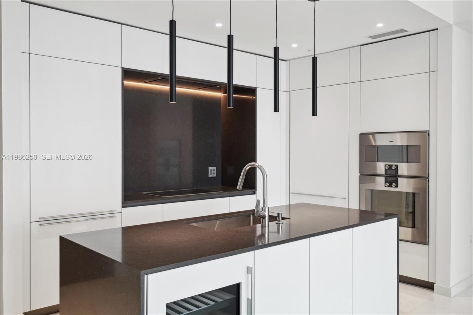 300 Biscayne Boulevard Way 3805W