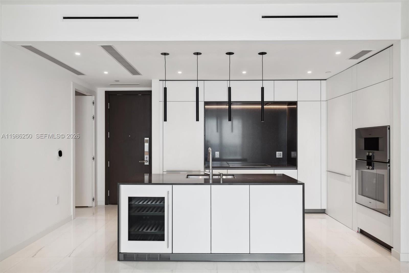 300 Biscayne Boulevard Way 3805W