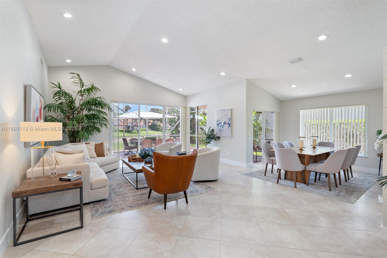 7259 Via Palomar