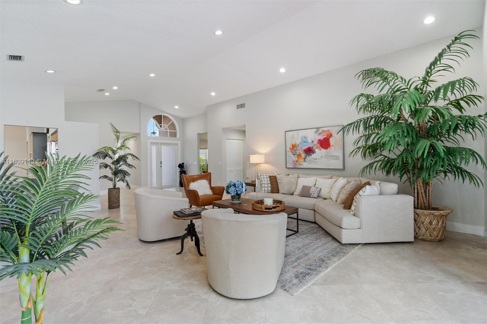 PALOMAR - Residential