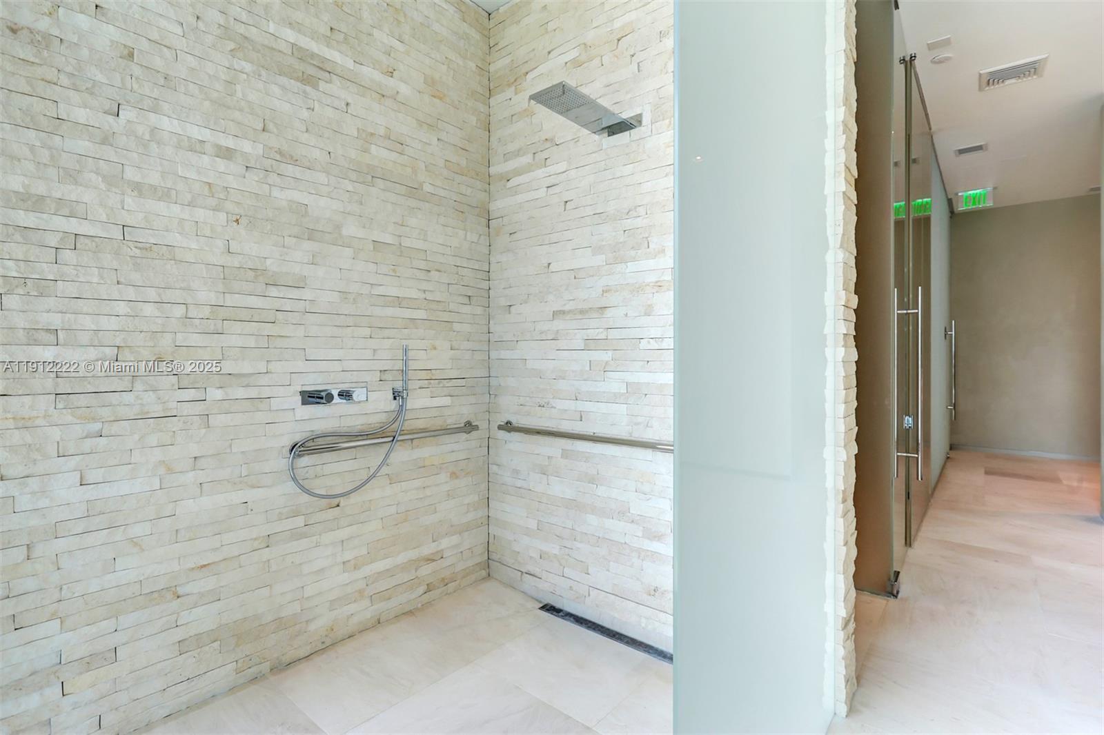 ONE PARAISO CONDO - Residential Lease