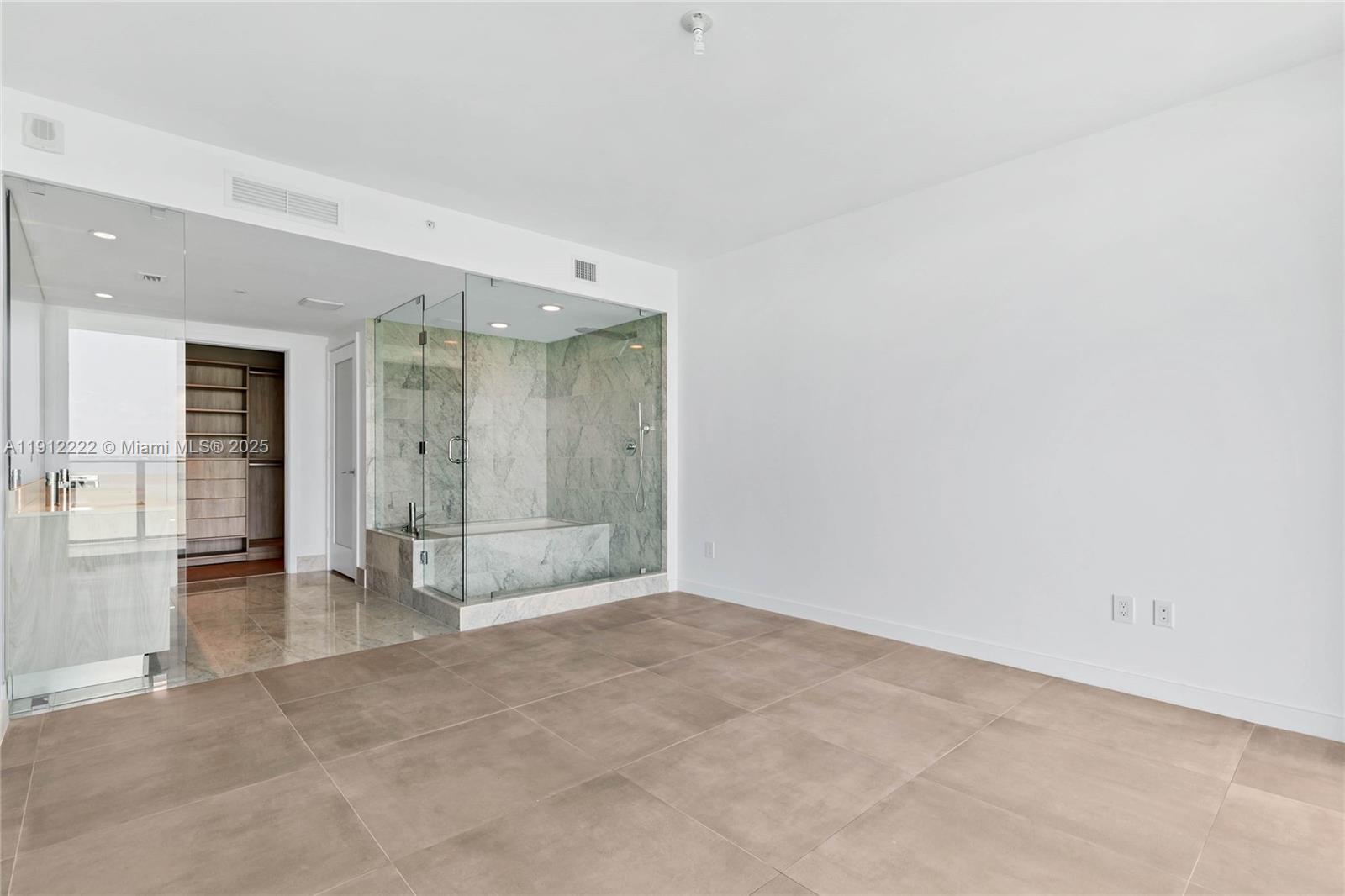 ONE PARAISO CONDO - Residential Lease