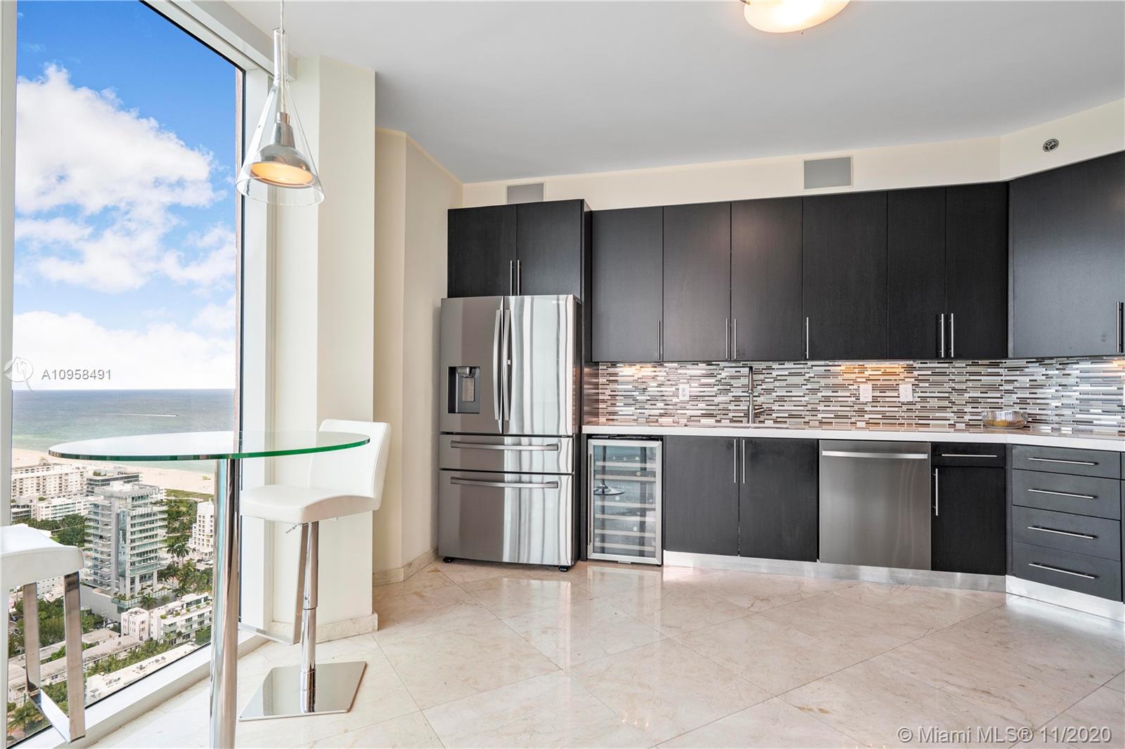 PORTOFINO TOWER CONDO - Residential