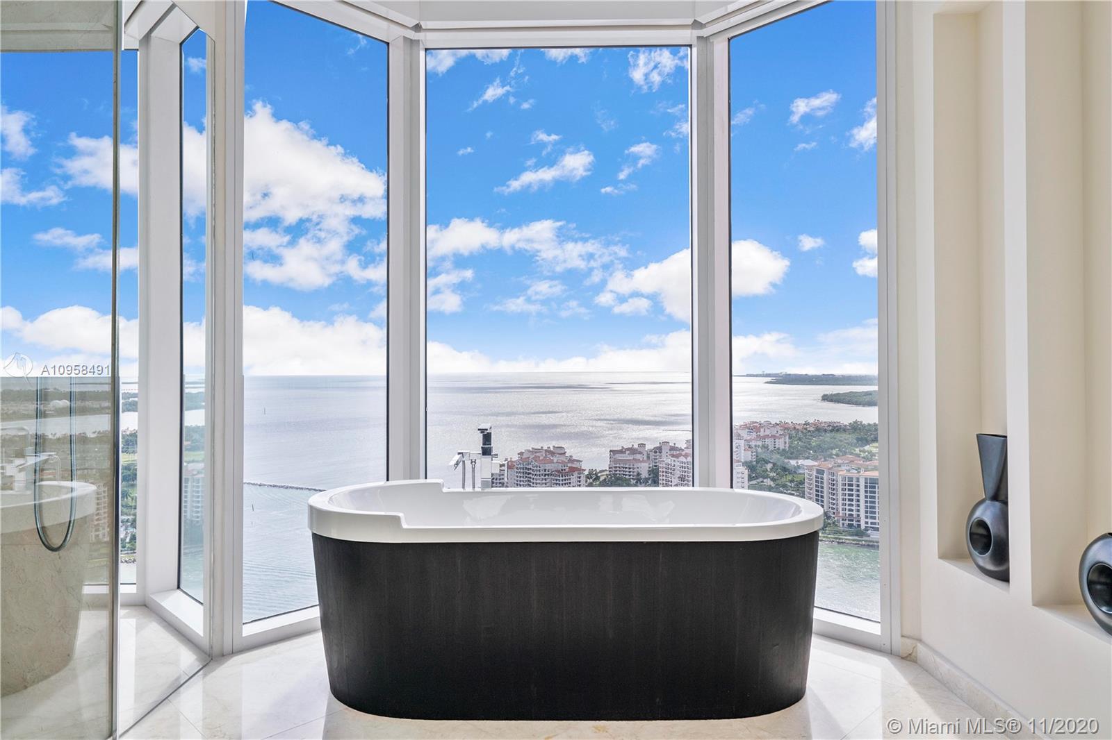 PORTOFINO TOWER CONDO - Residential