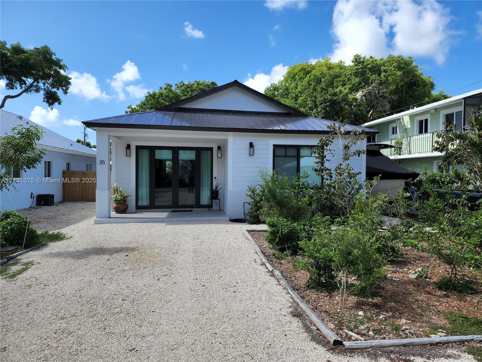 Largo Sound Park - Residential