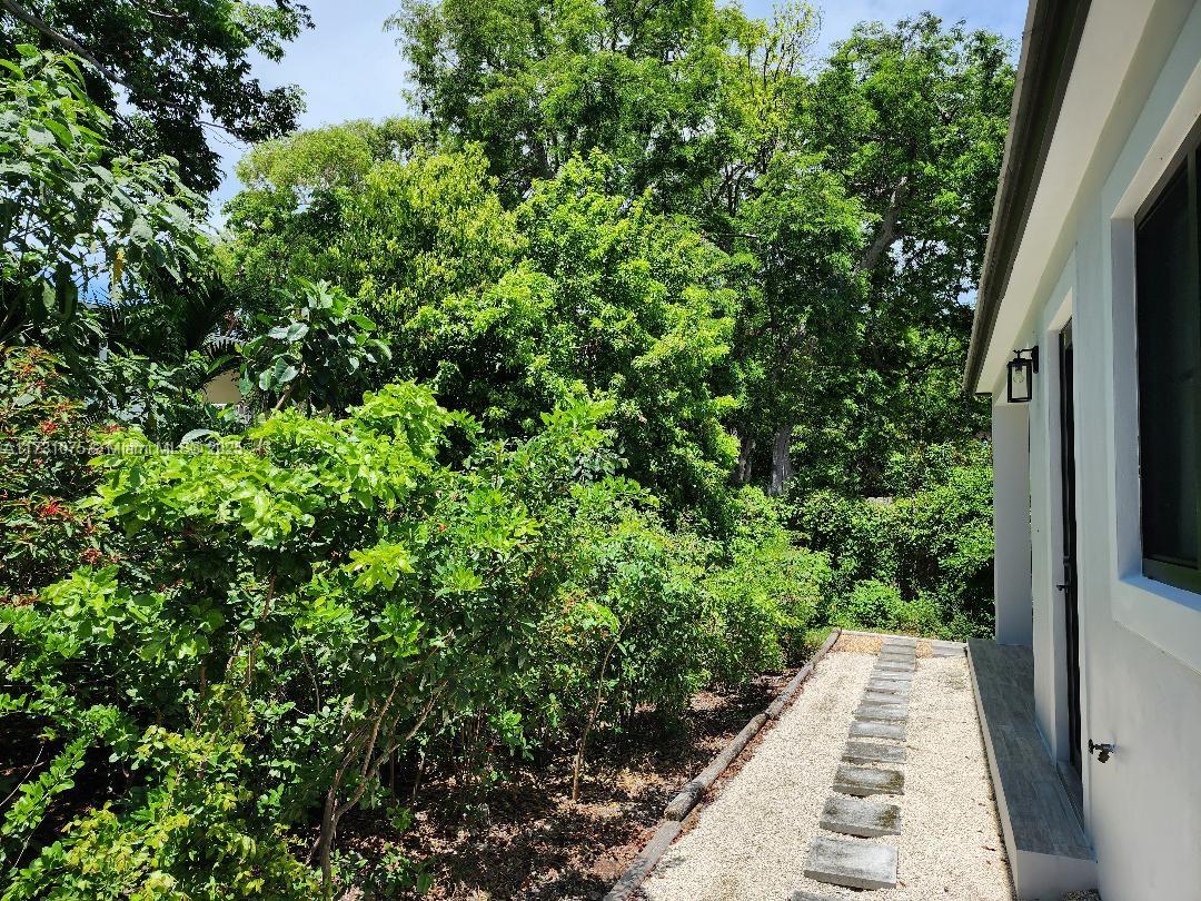 Largo Sound Park - Residential