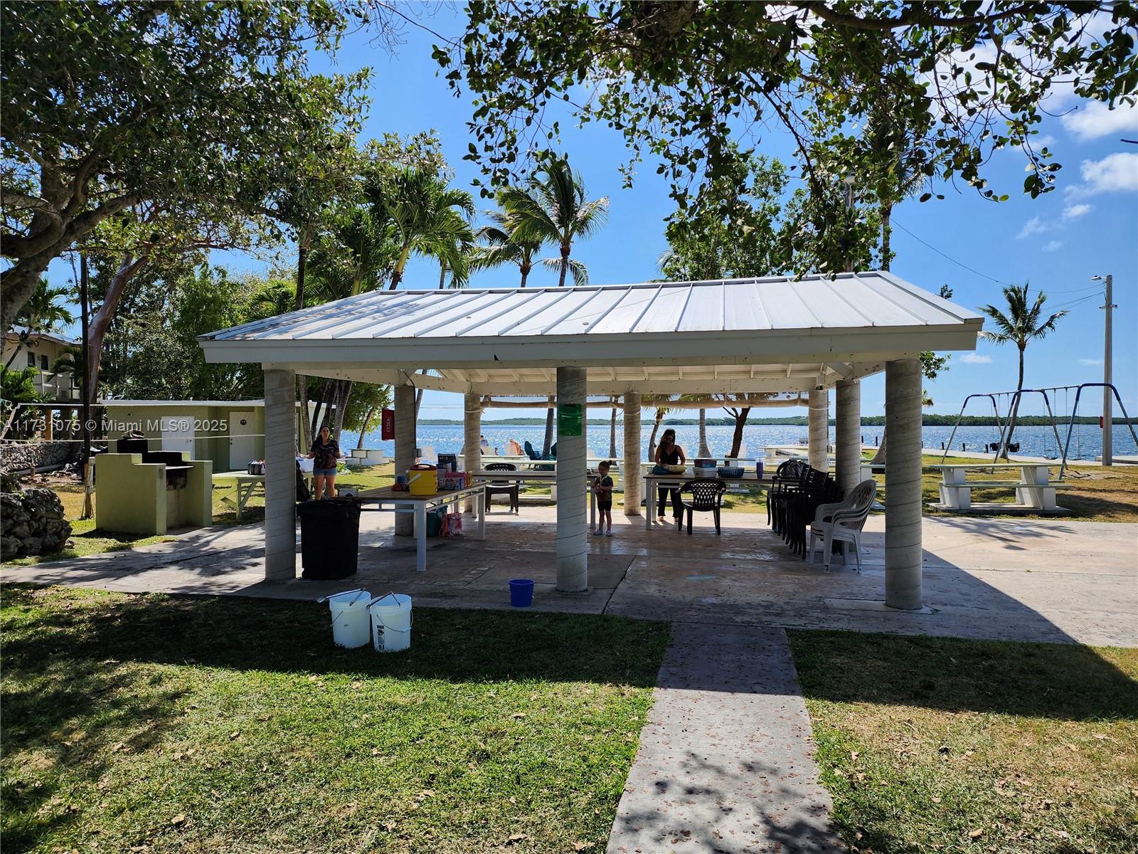 Largo Sound Park - Residential