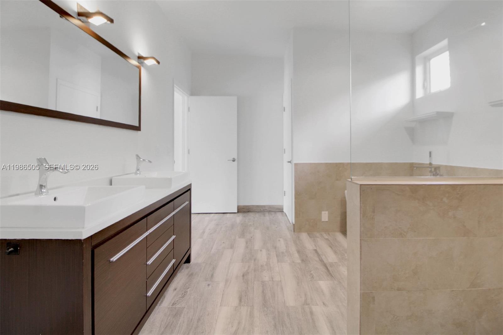 KENDALL GARDENS - Residential Lease