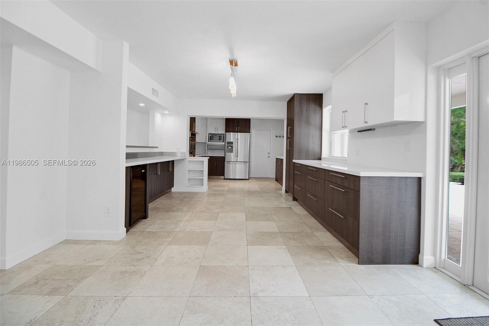 KENDALL GARDENS - Residential Lease