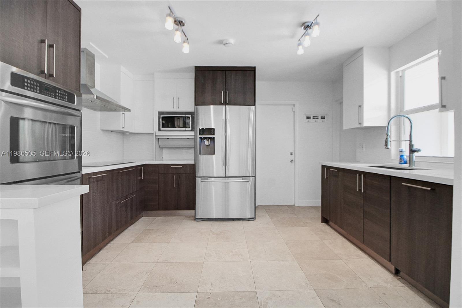 KENDALL GARDENS - Residential Lease