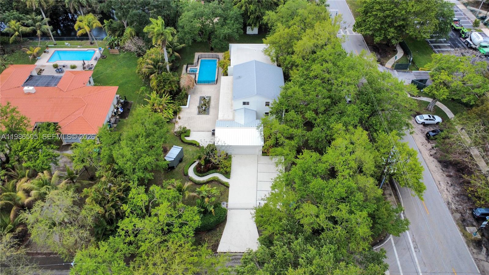 KENDALL GARDENS - Residential Lease