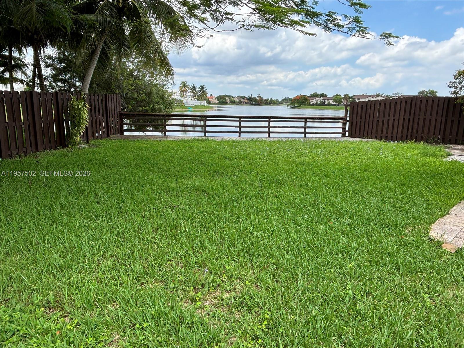 LAKES OF THE MEADOW - Residential Lease