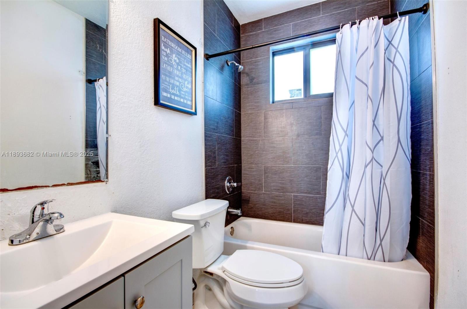SUPERIOR PARK - Residential Lease