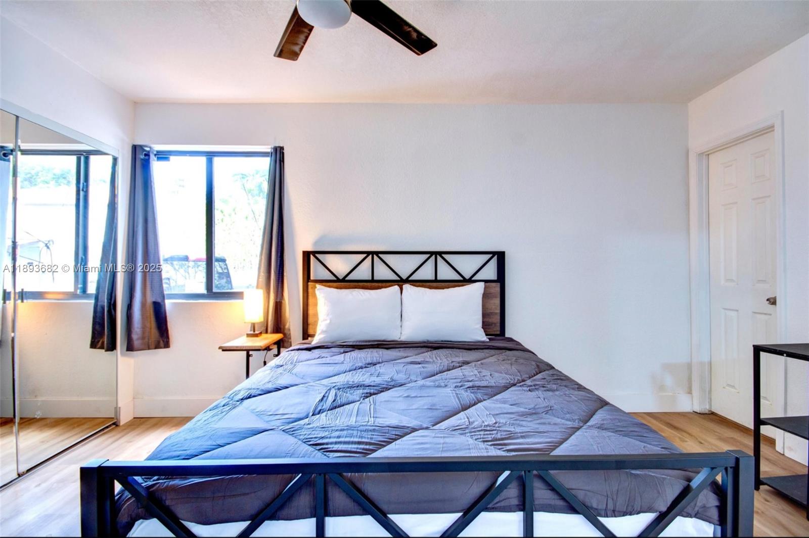 SUPERIOR PARK - Residential Lease