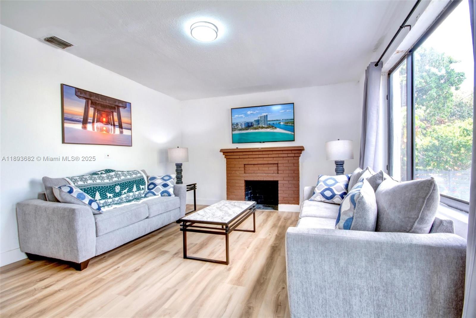 SUPERIOR PARK - Residential Lease