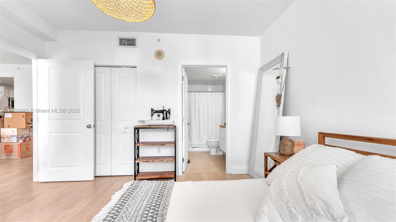 VUE AT BRICKELL CONDO - Residential