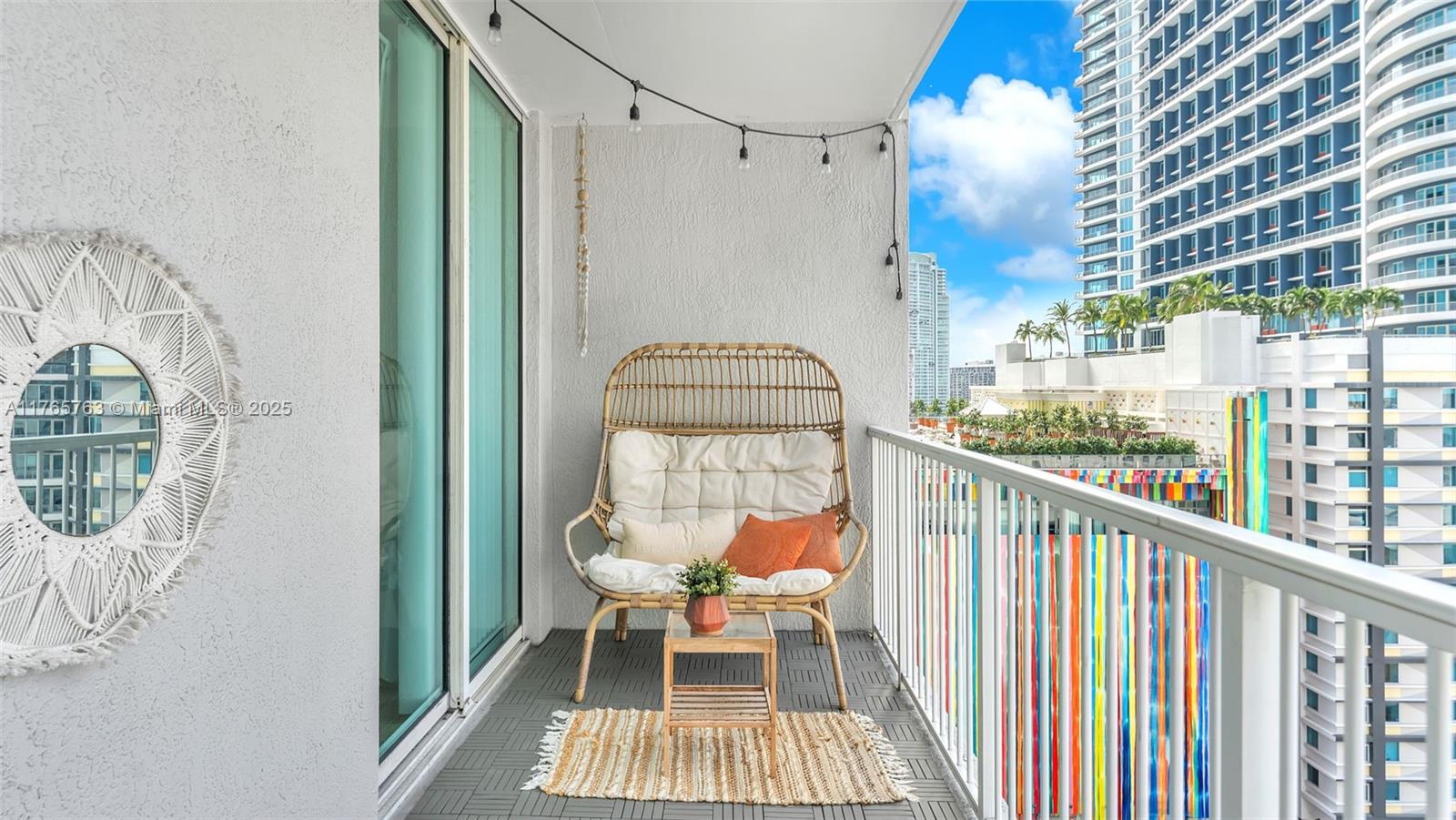 VUE AT BRICKELL CONDO - Residential