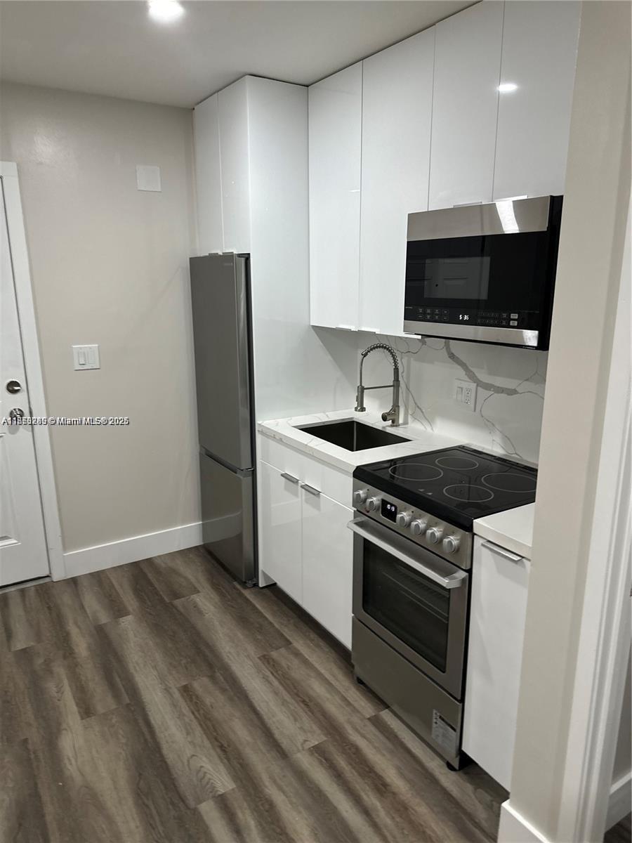 LAS OLAS VILLAS CONDO - Residential Lease