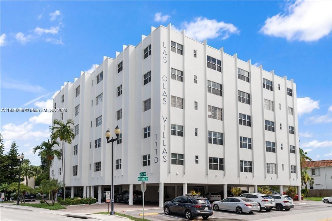 LAS OLAS VILLAS CONDO - Residential Lease